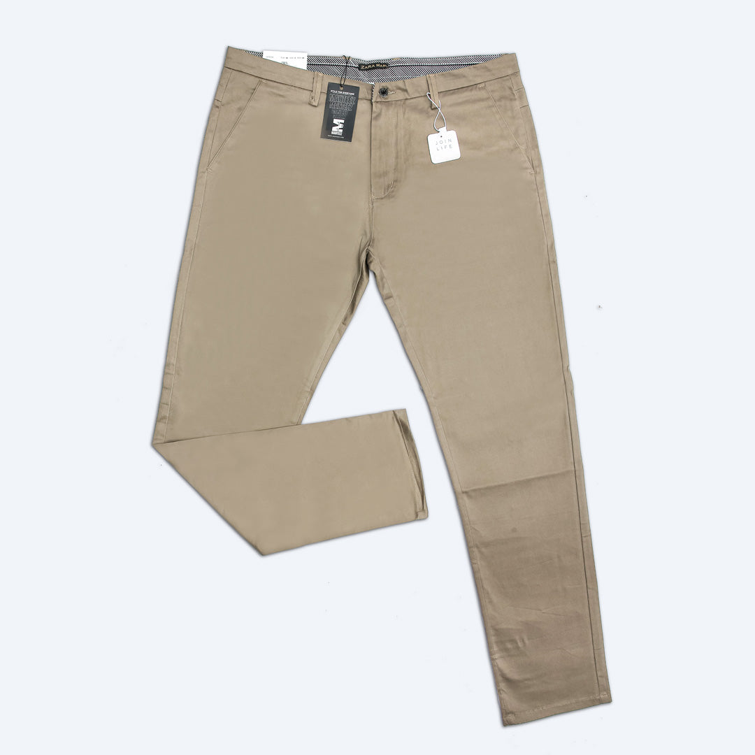 beige -colored slim-fit chinos pant